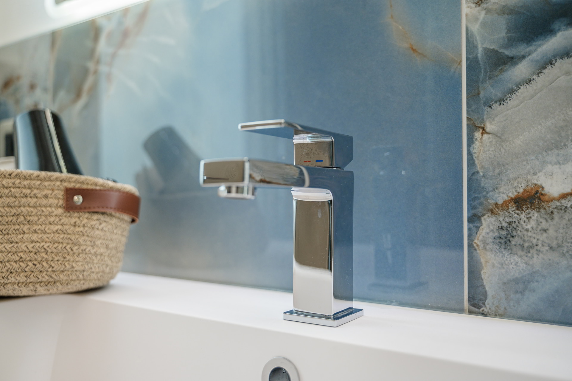 Ghirlandina image 12