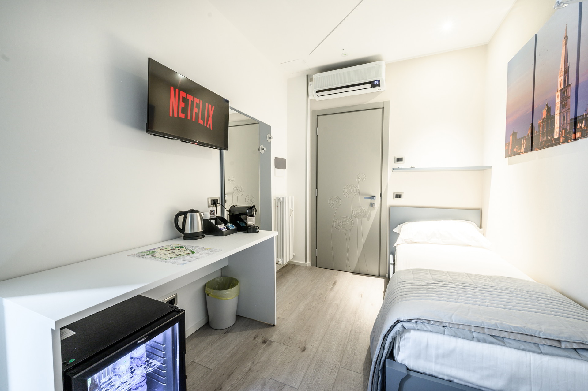 Ghirlandina image 16